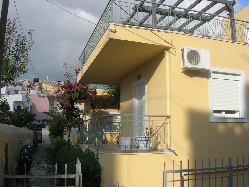 Giorgos Apartments Palaiochora Zewnętrze zdjęcie